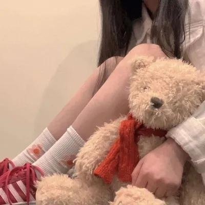 亚曼达厌世系